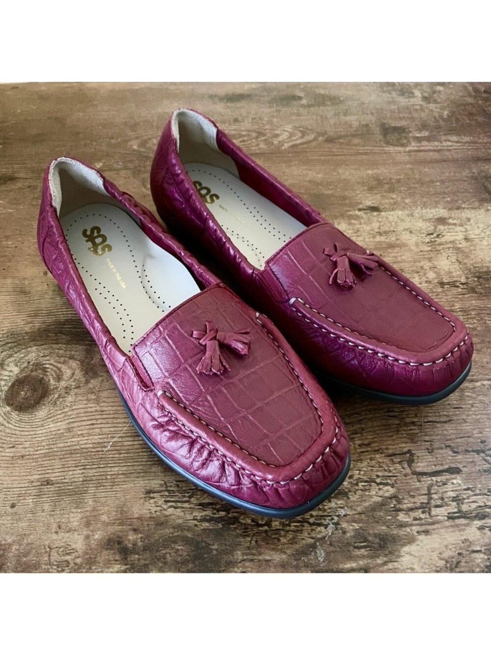 SAS Womens Hope Loafers 8.5W 8.5 Wide Red Leather Moc Croc Slip On Comfort Shoe